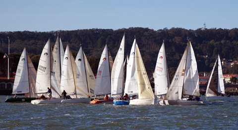 Moore 24 start