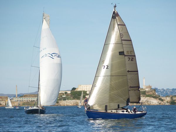 P1271461